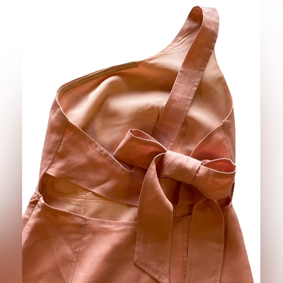 Stunning Amalie 100% Linen Peach Bow One-Shoulder Dress Size 6 Great Condition! - Picture 4 of 12